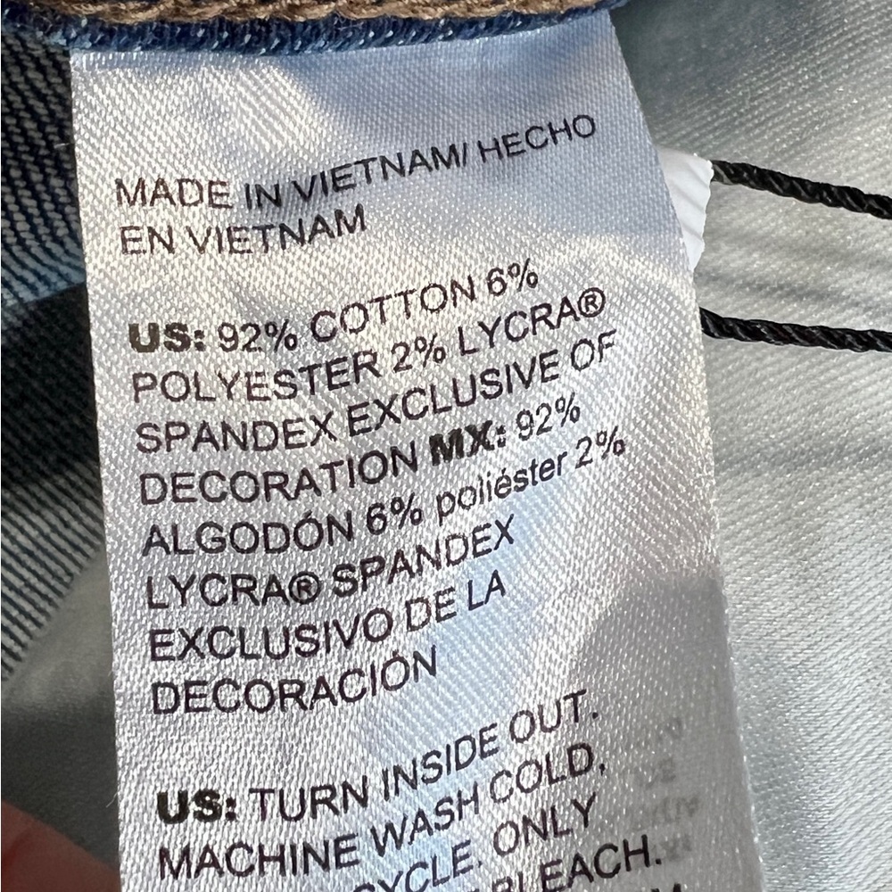 Chico’s Jeans Size 4 0 So Slimming Girlfriend Ankle Eyelet Hem Skinny slim New - Picture 8 of 10